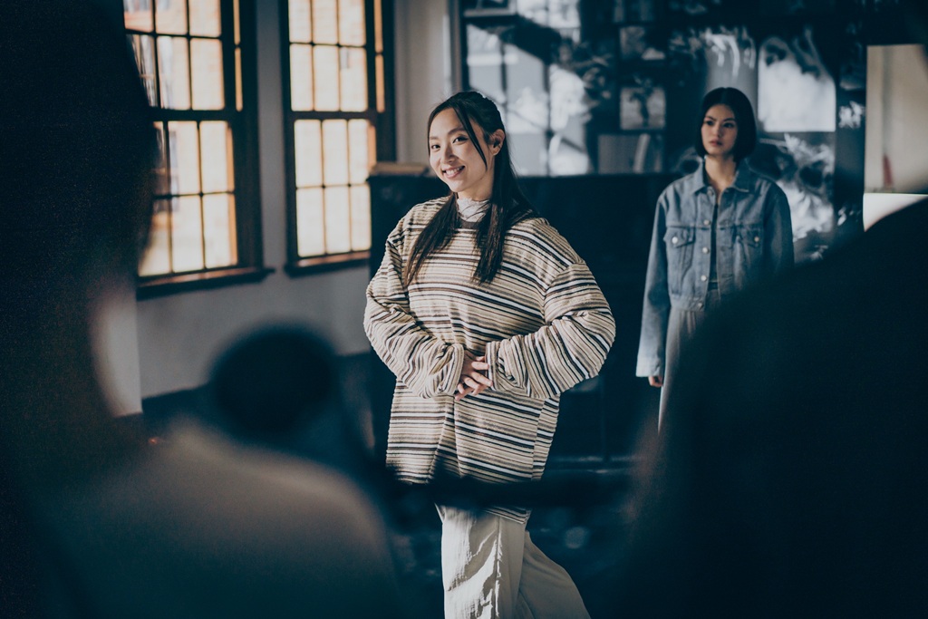 《啵me之我的青春住了鬼》集結邵雨薇、初孟軒與鄭人碩等實力派卡司,一起尋找耳聞不見的真愛 - 第11張圖 《啵me之我的青春住了鬼》集結邵雨薇、初孟軒與鄭人碩等實力派卡司,一起尋找耳聞不見的真愛