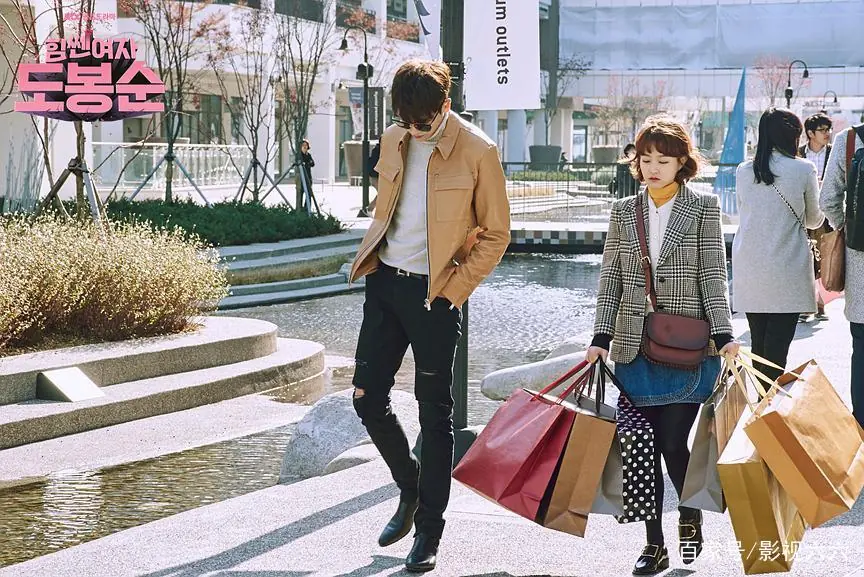 韓劇《大力女都奉順》劇情簡介、角色介紹、分集劇情，由朴寶英、朴炯植領銜主演：怪力美少女與天才CEO的羅曼史