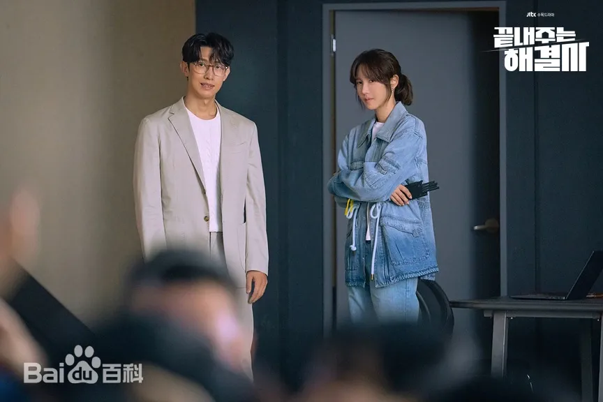 韓劇《完美離婚事務所》由《Penthouse 上流戰爭》系列中「沈秀蓮」再度爆紅的李智雅化身離婚大師,聯手在《非常律師禹英禑》走紅姜其永大快人心的復仇之路 - 第4張圖 韓劇《完美離婚事務所》由《Penthouse 上流戰爭》系列中「沈秀蓮」再度爆紅的李智雅化身離婚大師,聯手在《非常律師禹英禑》走紅姜其永大快人心的復仇之路